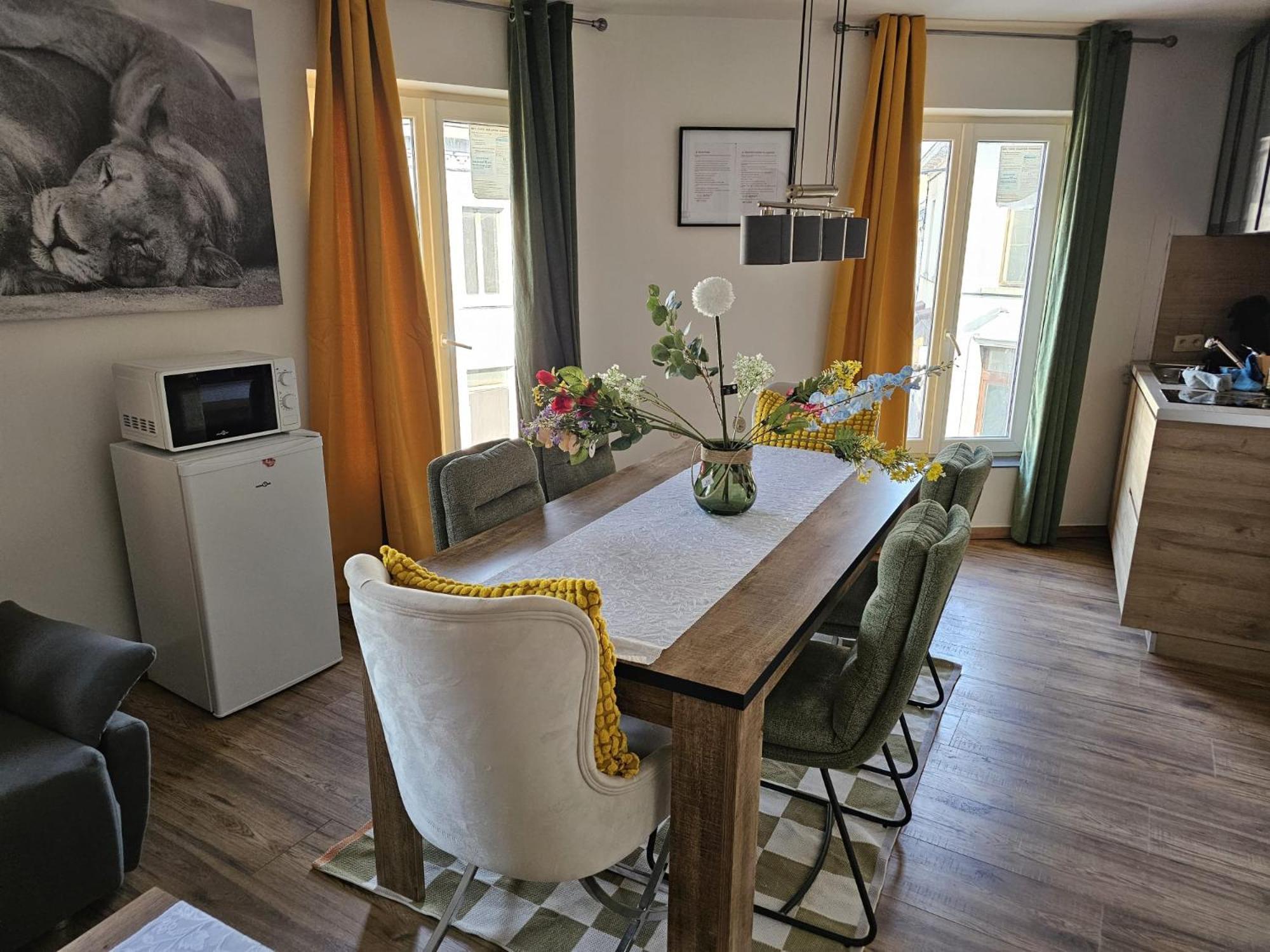 Magnifique Appartement A Mons Exteriör bild